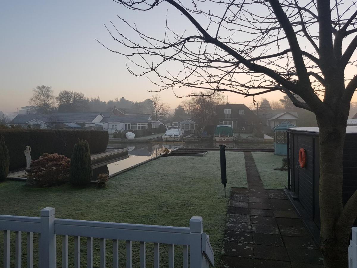 The Willows Wroxham Dış mekan fotoğraf
